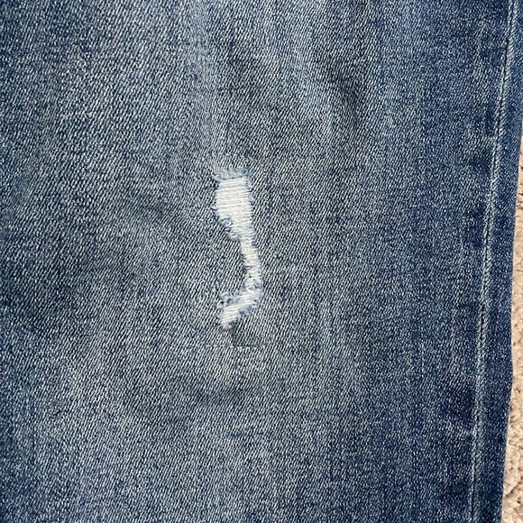 Chicos Jenning Ankle jeans with snaps on the bottom and designer “worn” places - Picture 6 of 11